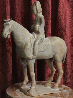 Pferd aus Ton. China, Ming Dynastie